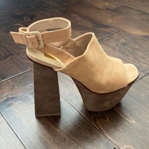 Dolce Vita Tan Suede Platform Heels